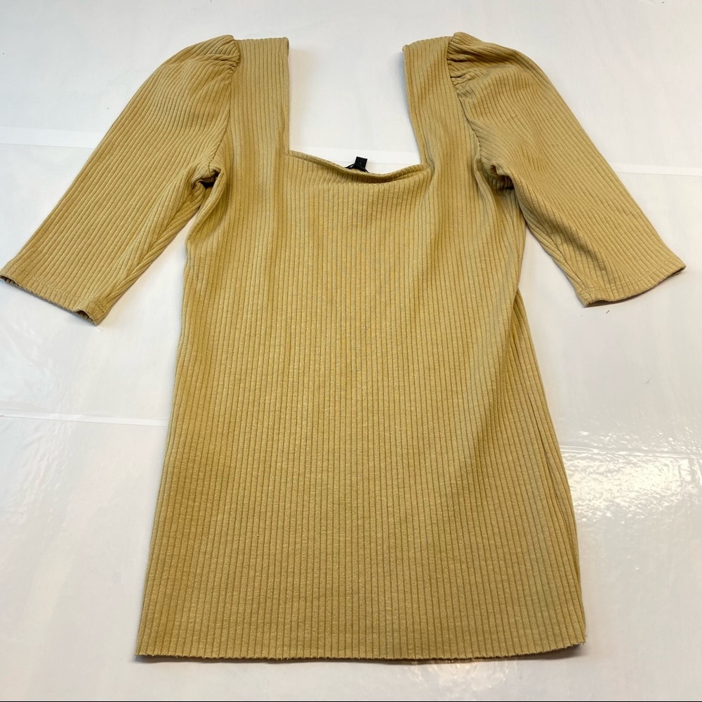 THE RANGE Ribbed Knit Puff Sleeve Neutral Classic Top  Beige Tan Size Small - Picture 11 of 17